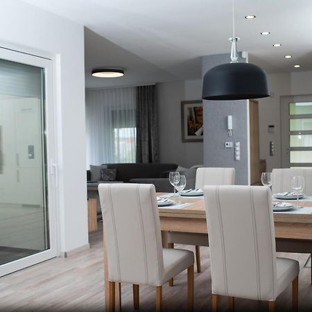 Twins Apartman Hévíz Exterior foto